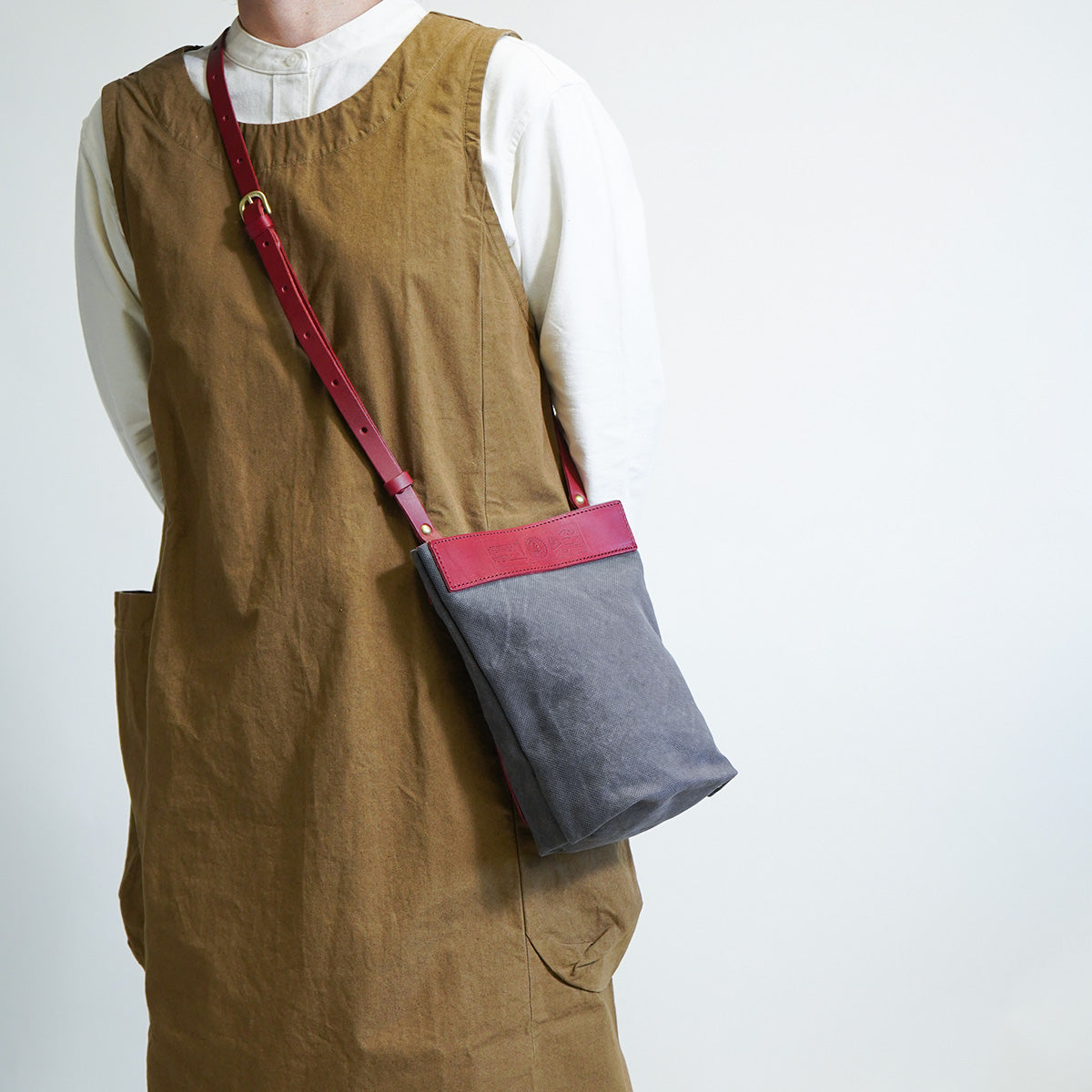 防水ドゥーマン ミニサコッシュ SMIC030