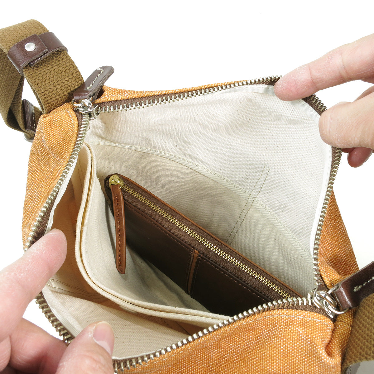 フェイス ミニショルダーバッグ YNM1303