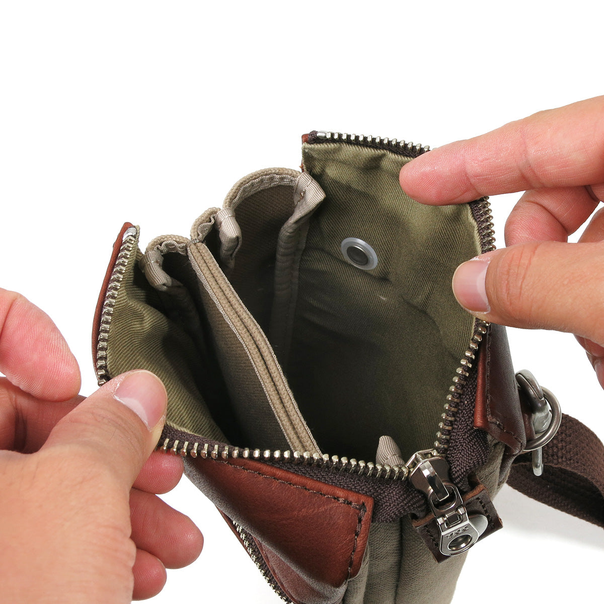 グローブレザー ミニショルダーバッグ YNM224