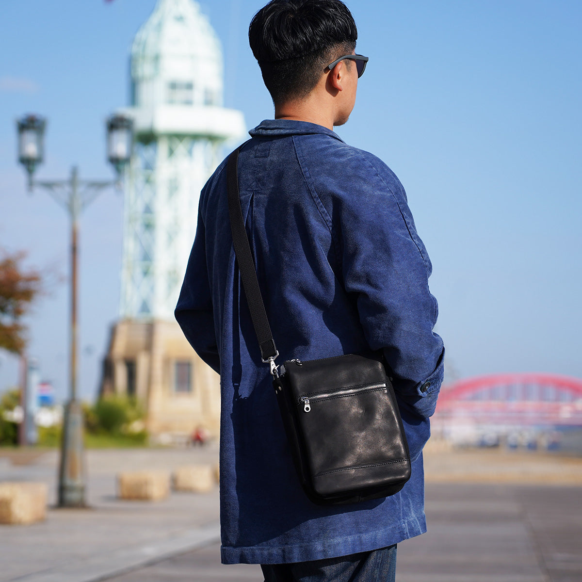 グローブレザー タテ型ショルダーバッグ YNM232