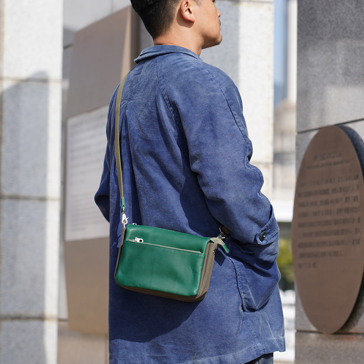 グローブレザー ヨコ型ミニショルダーバッグ YNM233