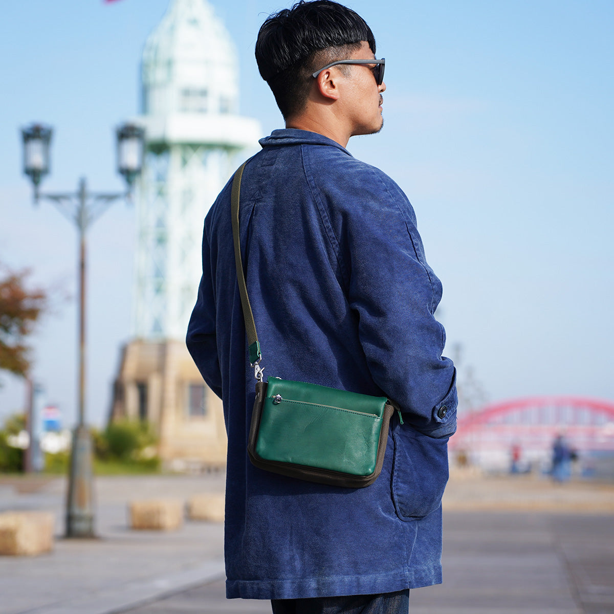 グローブレザー ヨコ型ミニショルダーバッグ YNM233