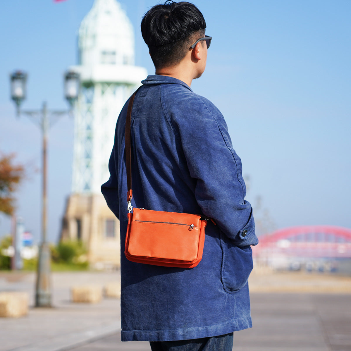 グローブレザー ヨコ型ミニショルダーバッグ YNM233