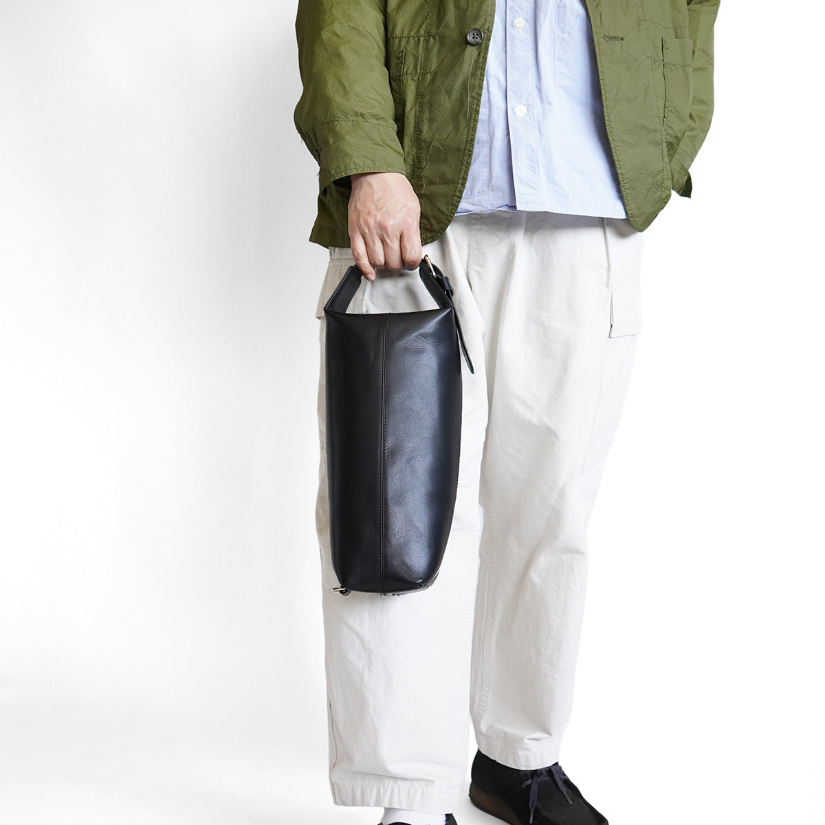 OIL PULLUP -オイルプルアップ- 筒形2WAY クラッチショルダーバッグ ZKM4000