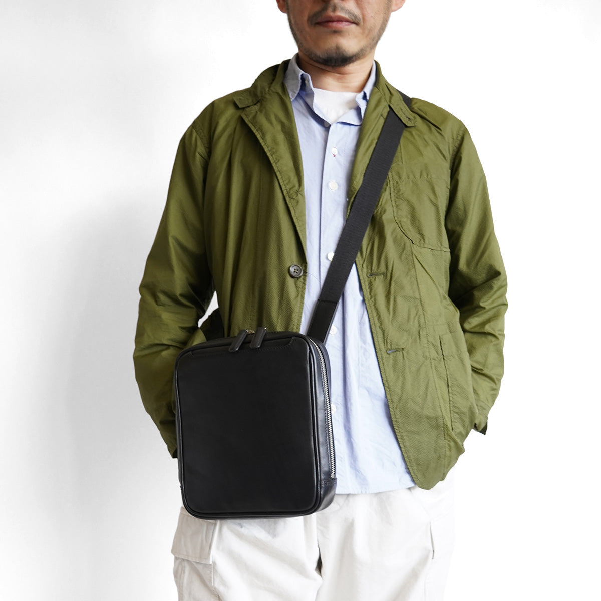 OIL PULLUP -プルアップ- スクエアショルダーバッグ ZKM4001