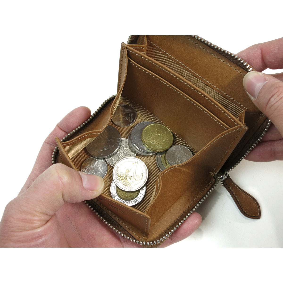 Recycled Leather Round Zipper Coin Purse ZKM604