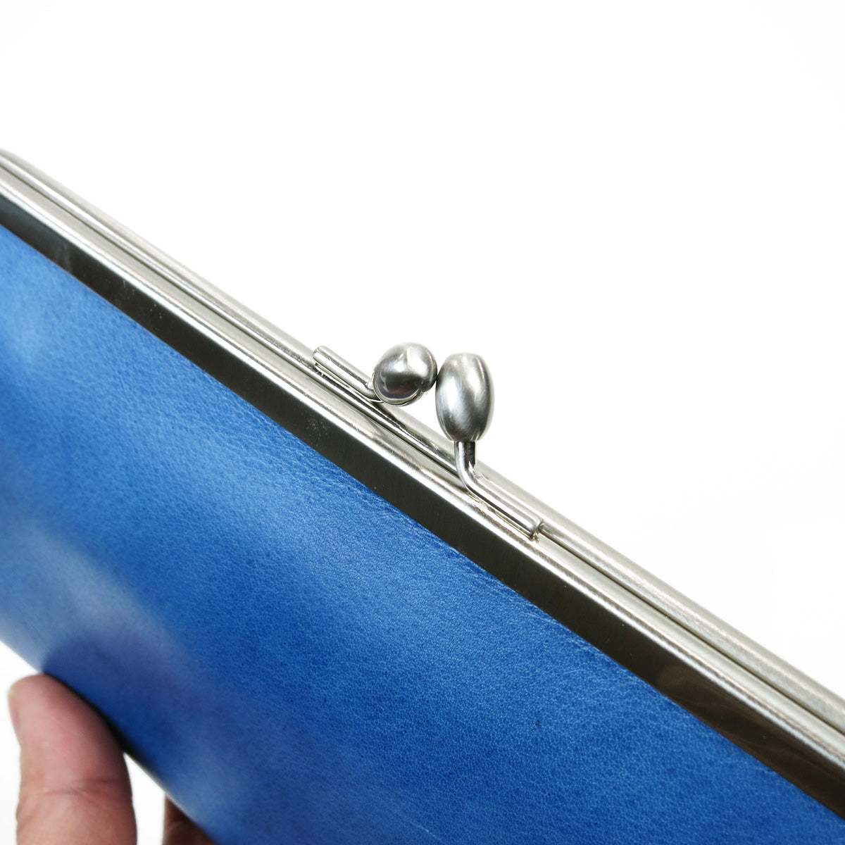 Indigo-dyed leather clasp long wallet ZYS084