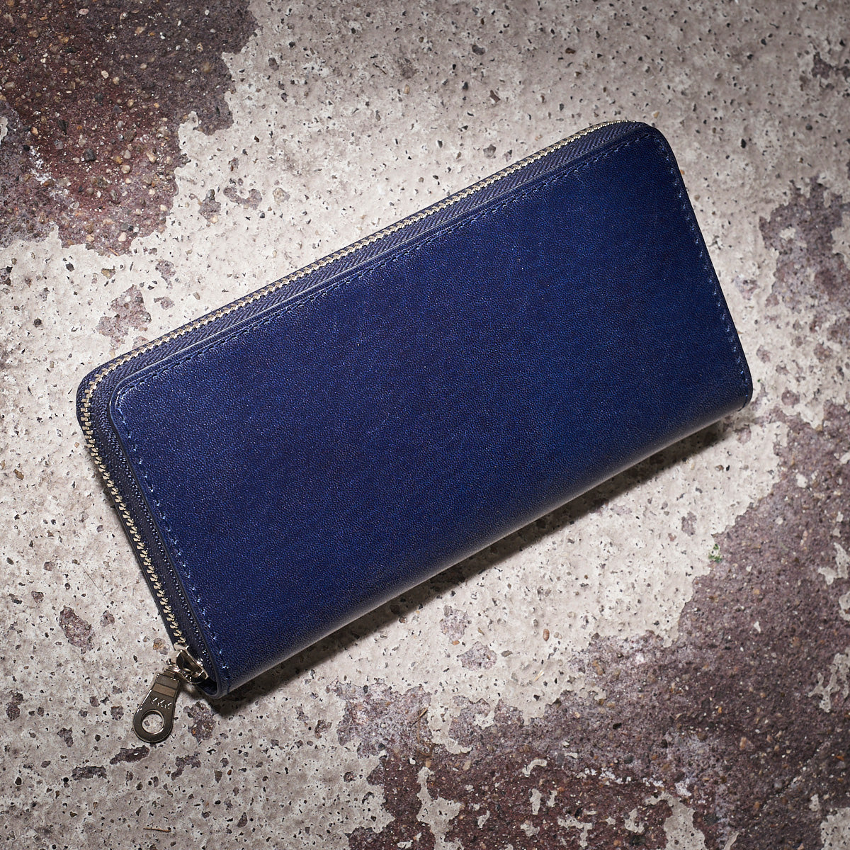 Indigo-dyed leather round zipper long wallet ZYS097