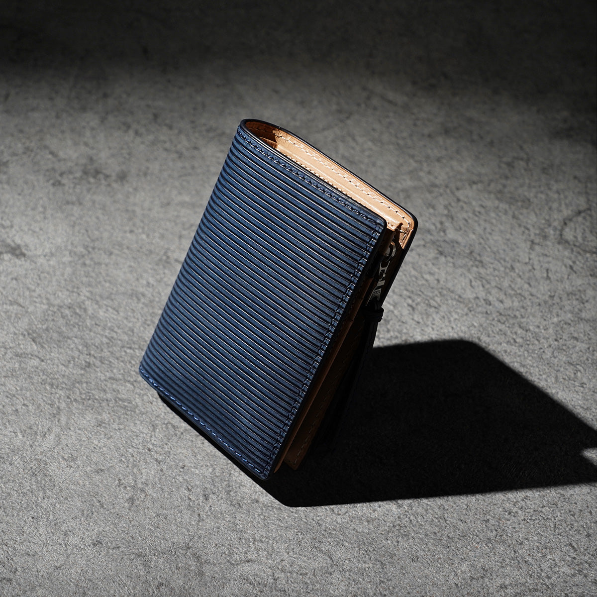 Indigo dyed x straight half wallet ZYS296